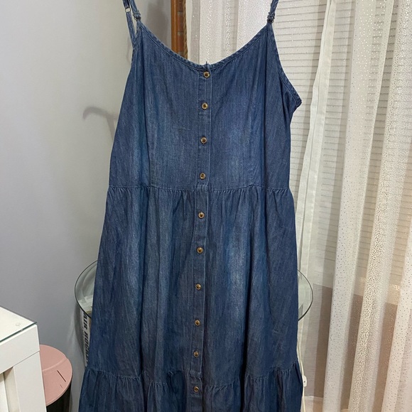 Universal Thread Dresses & Skirts - NWOT Adorable Jean dress